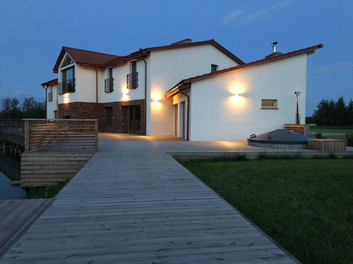 Sodyba Peledu Medus Vainekoniai Exterior photo
